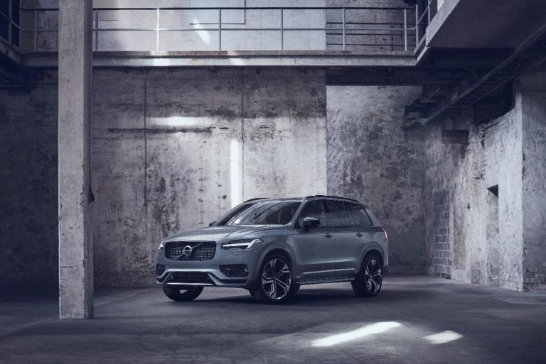 /Volvo XC90